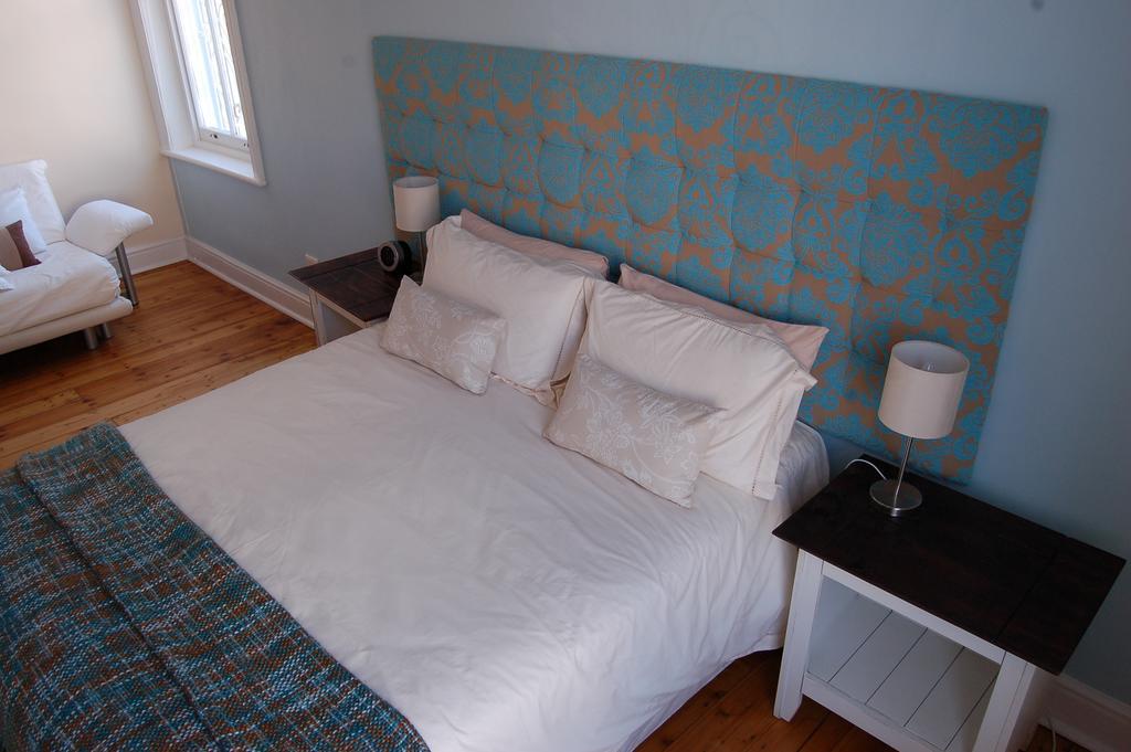 Bed and Breakfast Six On Scott Кейптаун Номер фото